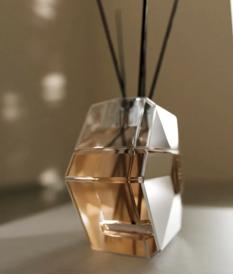 9dc112759260f212d1071201e2f40cb8bd12dc8d-768x1024